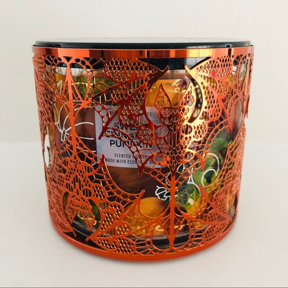 Bath and Body Works Halloween Lace Candle Holder - Picture 3 of 4